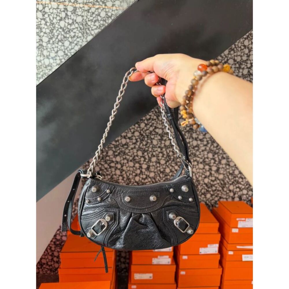 Balenciaga Women Pre-Loved Bag Very Good Condition